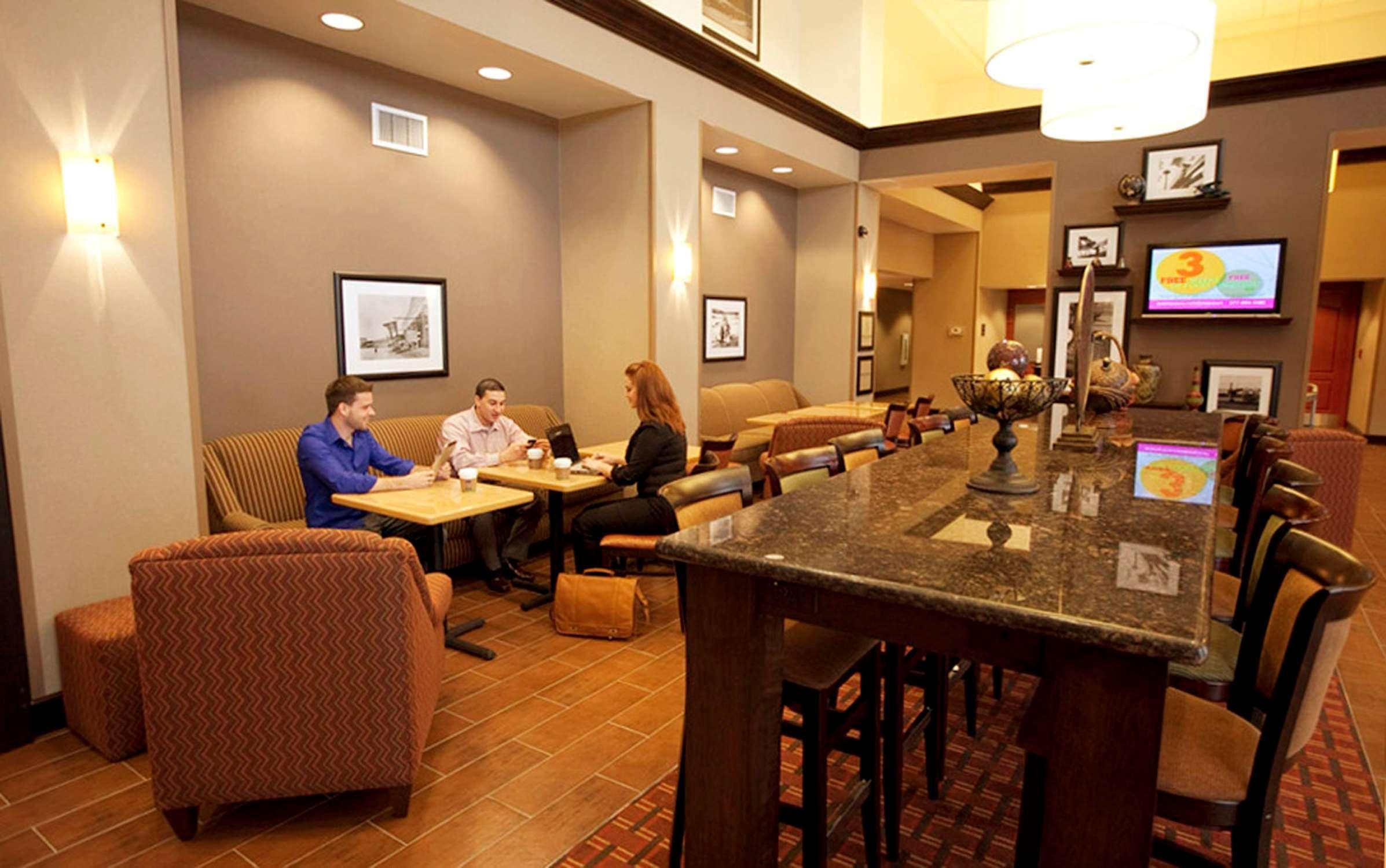 Hampton Inn & Suites By Hilton Seattle/Kent Restaurante foto