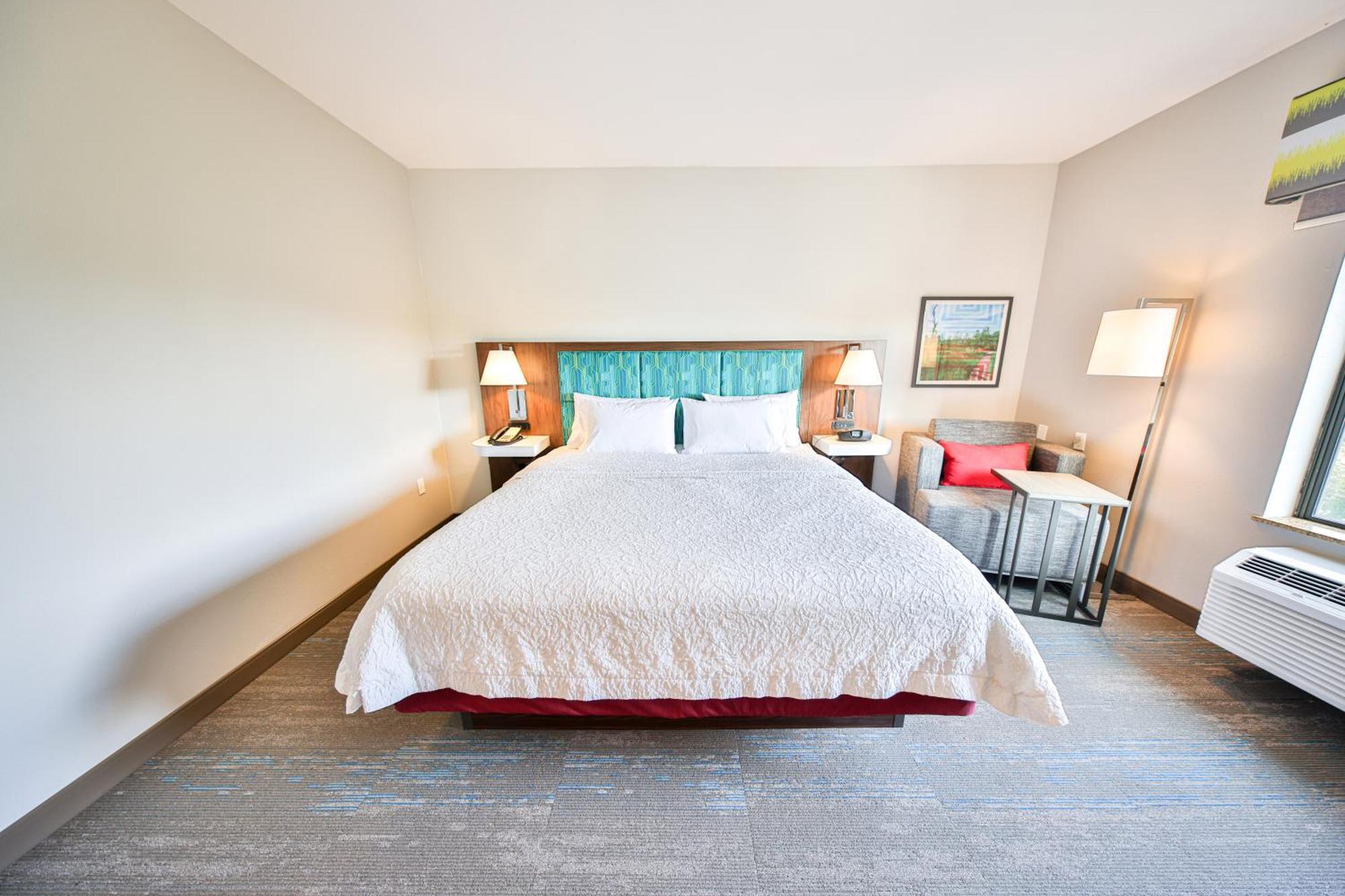 Hampton Inn & Suites By Hilton Seattle/Kent Habitación foto